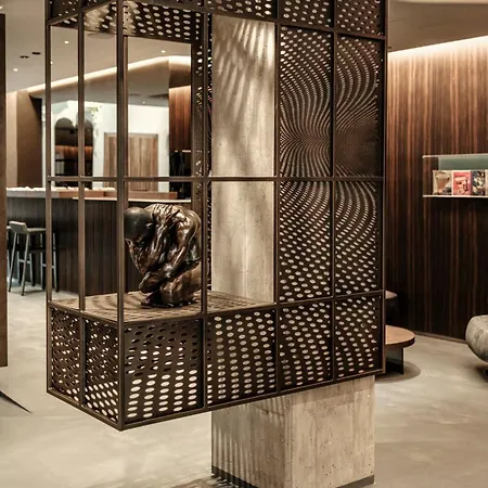 Fitch 4* St. Julian's