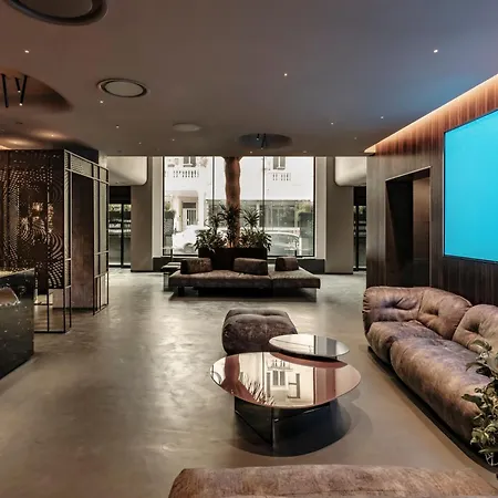 Fitch 4* St. Julian's
