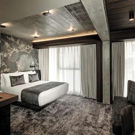 Fitch 4* Saint Julian's